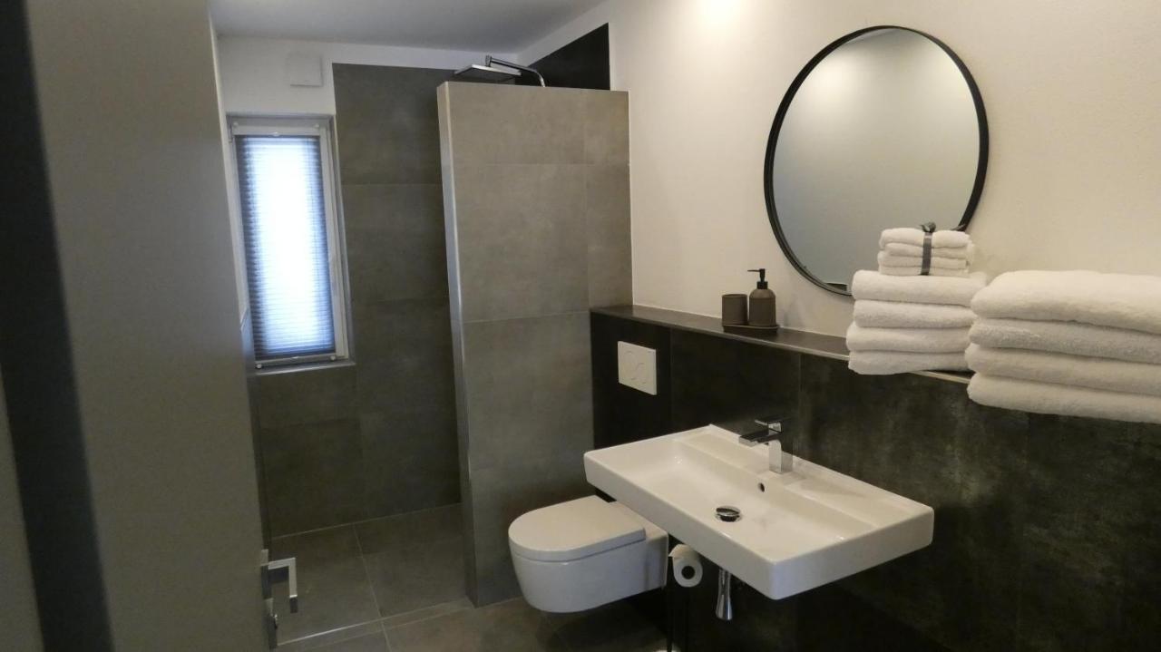 Moselufer Apartments Ürzig Екстериор снимка