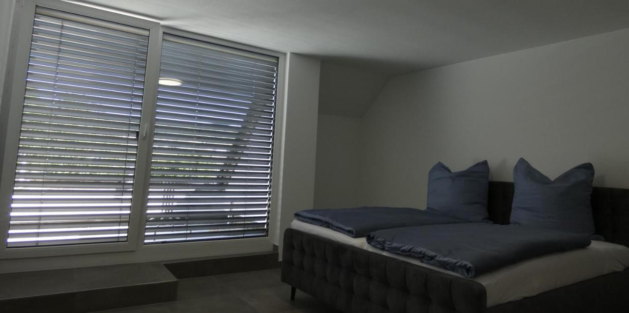 Moselufer Apartments Ürzig Екстериор снимка