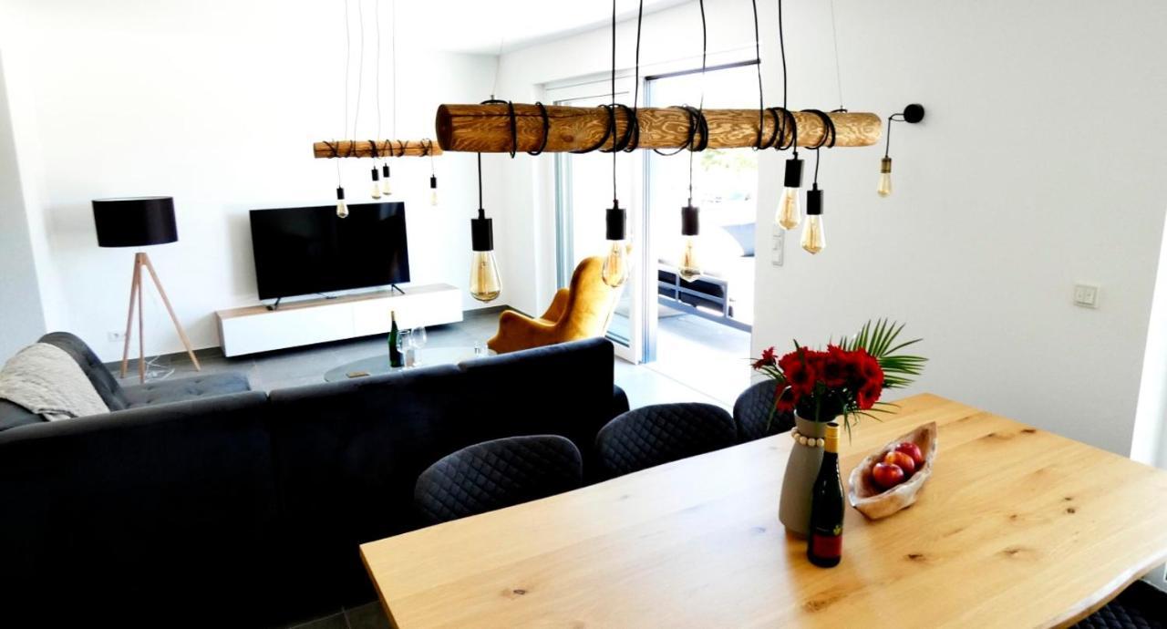 Moselufer Apartments Ürzig Екстериор снимка