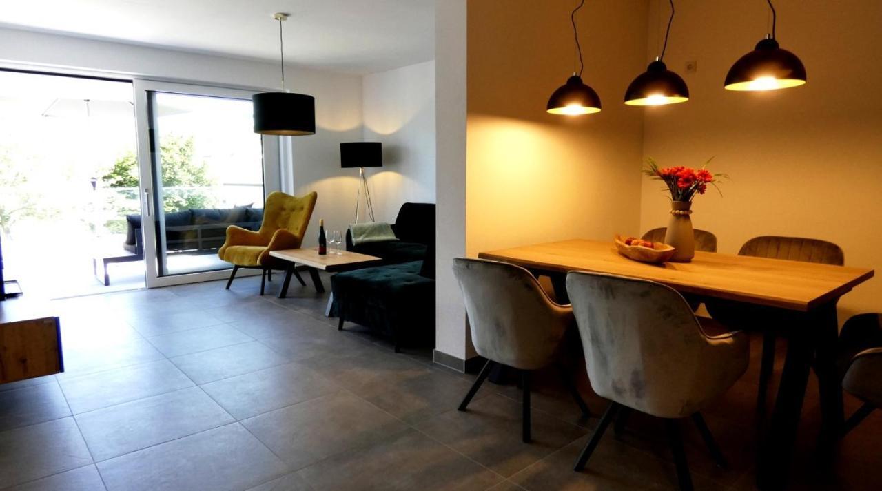 Moselufer Apartments Ürzig Екстериор снимка