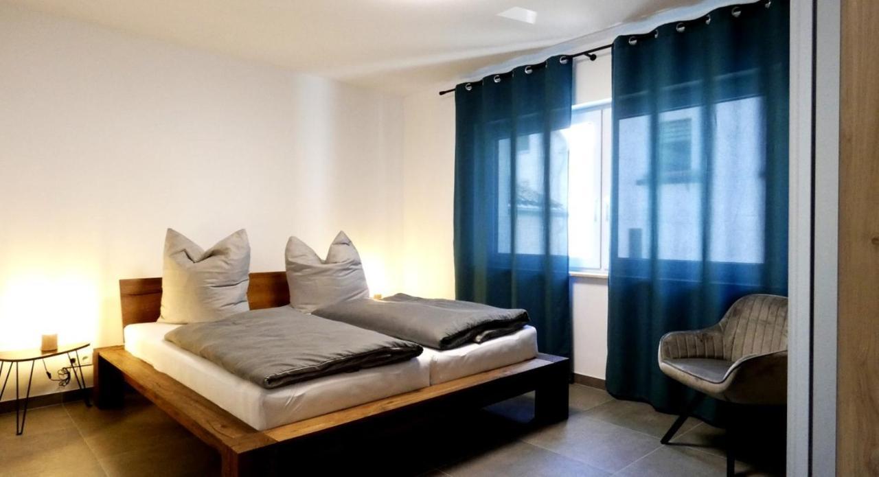 Moselufer Apartments Ürzig Екстериор снимка